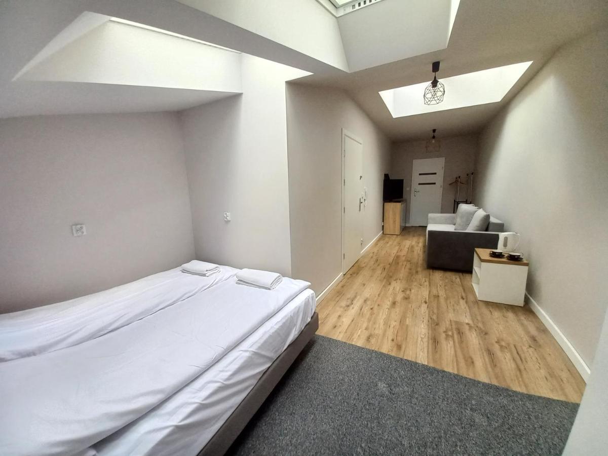 Apartamenty Na Rynku Тарнув Екстер'єр фото