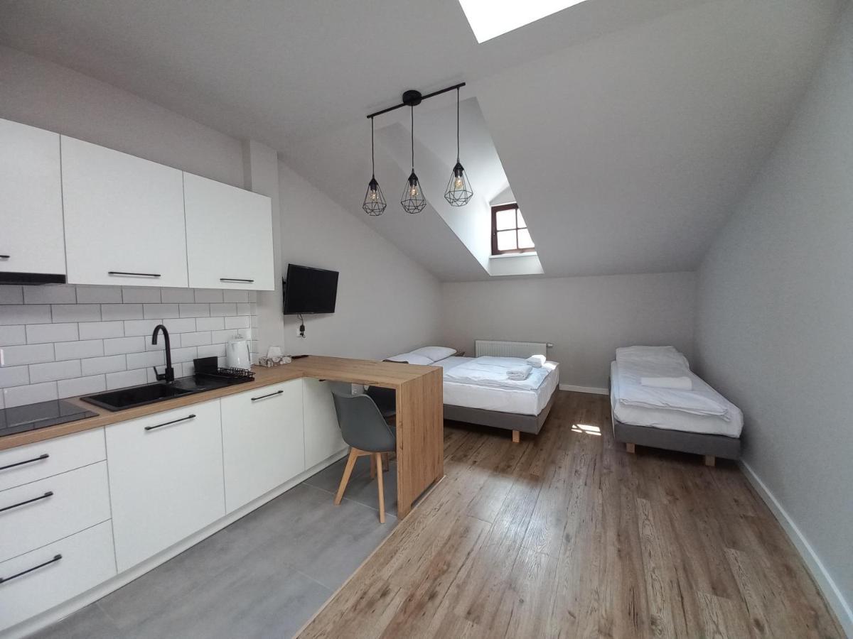 Apartamenty Na Rynku Тарнув Екстер'єр фото