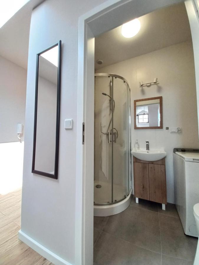 Apartamenty Na Rynku Тарнув Екстер'єр фото