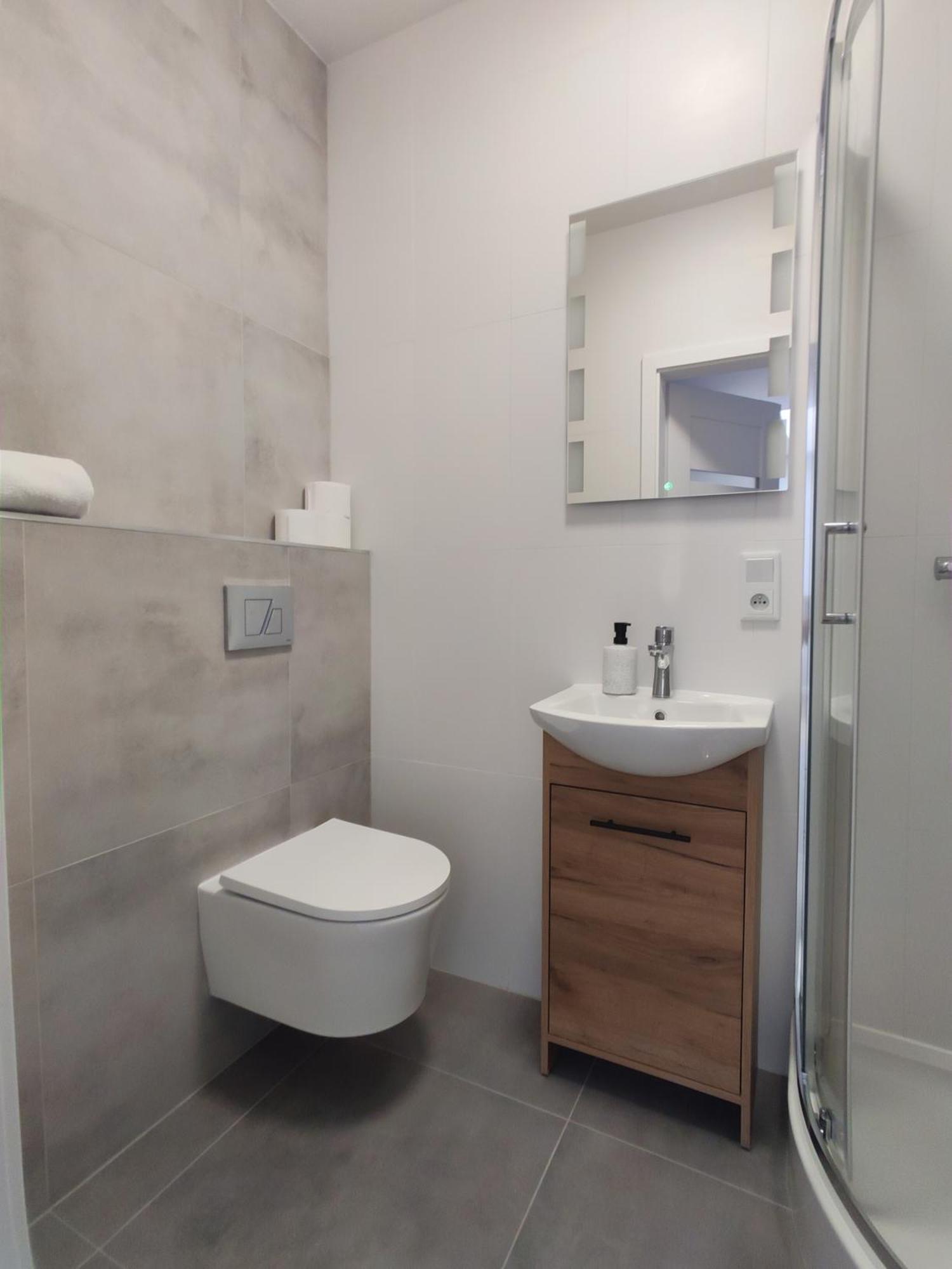 Apartamenty Na Rynku Тарнув Екстер'єр фото